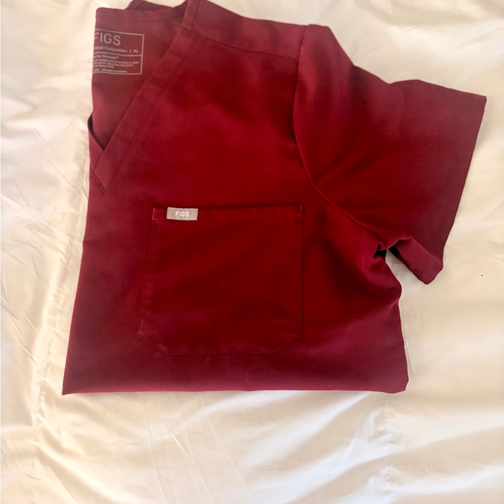 Figs Women's Scrub Top in Burgundy